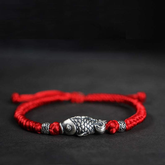 Pulsera trenzada de plata con pez koi de la suerte Mythstone