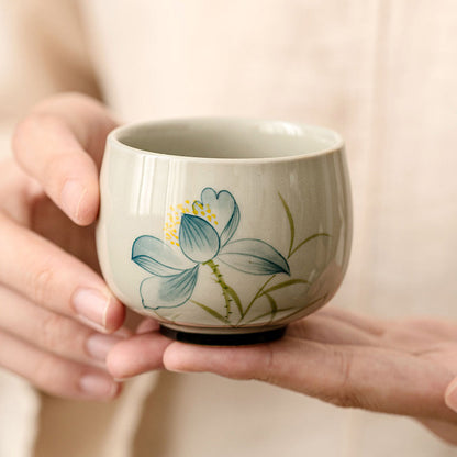 Mythstone Hand Painted Lotus Flower Ceramic Teacup Kung Fu Tea Cup