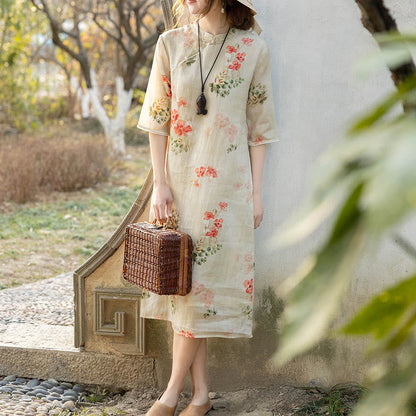 Vestido chino estilo cheongsam midi con bolsillos y media manga con estampado de hojas verdes y flores rojas de Mythstone 