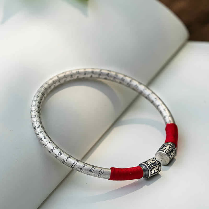 Pulsera de hilo rojo de la suerte Om Mani Padme Hum del Tíbet con piedra mitológica