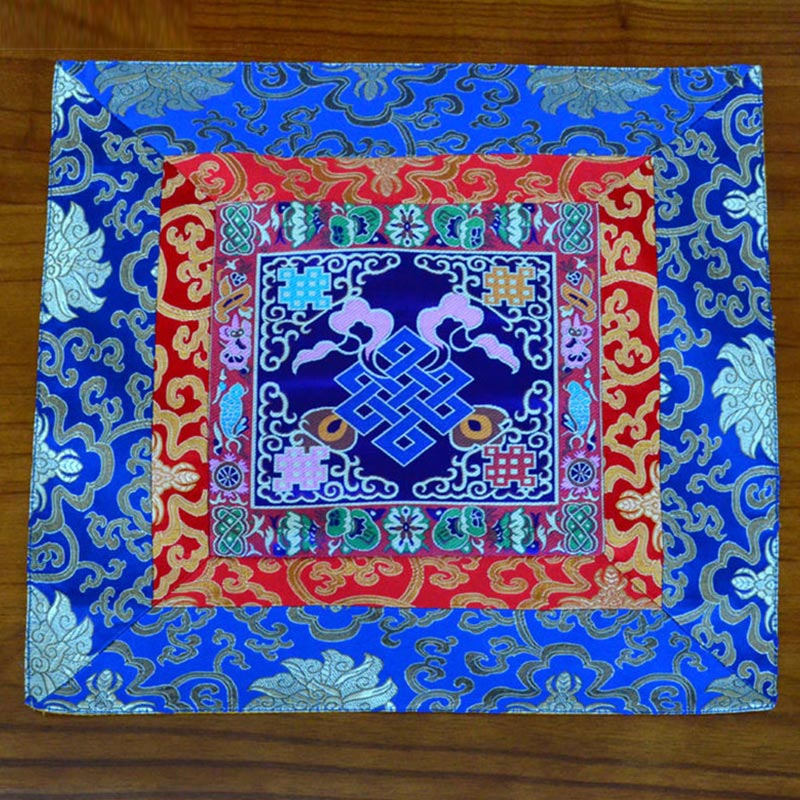 Mythstone Prayer Altar Mat Meditation Strength Endless Knot Vajra Man-Bcu Kalachakra Auspicious Symbols