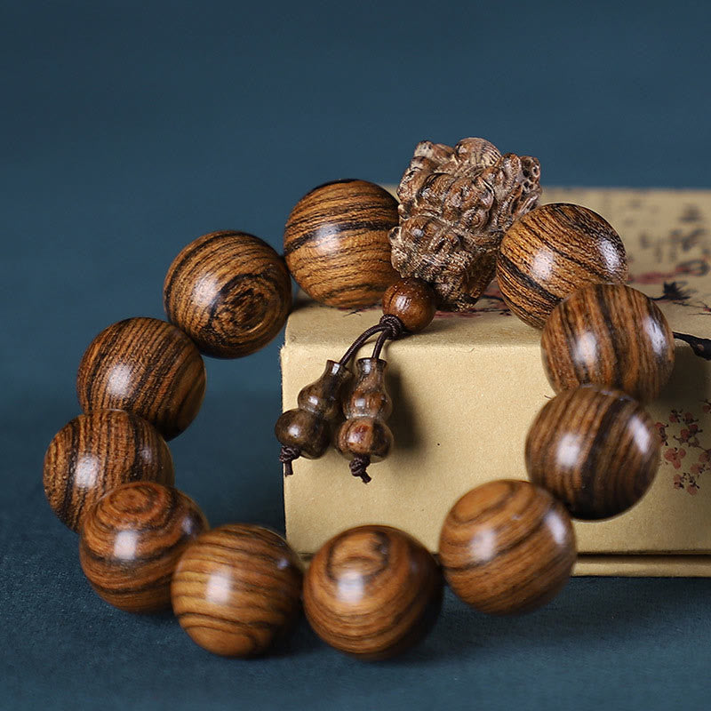 MythStone Rosewood Green Sandalwood Small Leaf Red Sandalwood Agarwood Dragon Carved Protection Bracelet