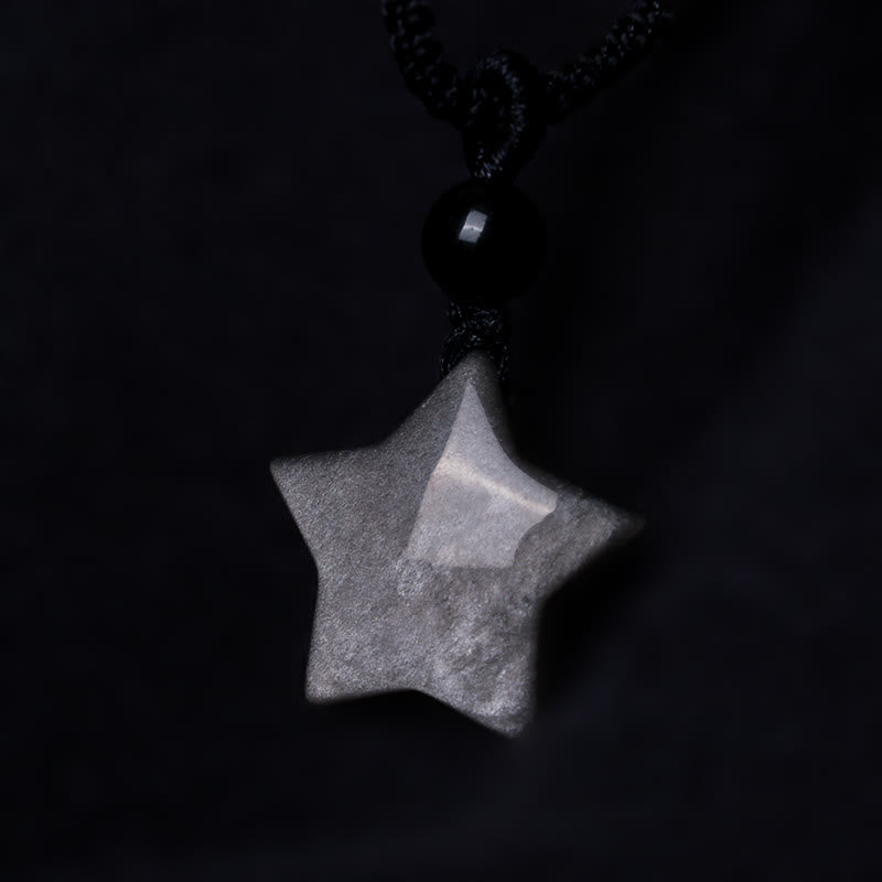 Collar con colgante de protección de luna creciente y estrella de obsidiana con brillo plateado natural Mythstone