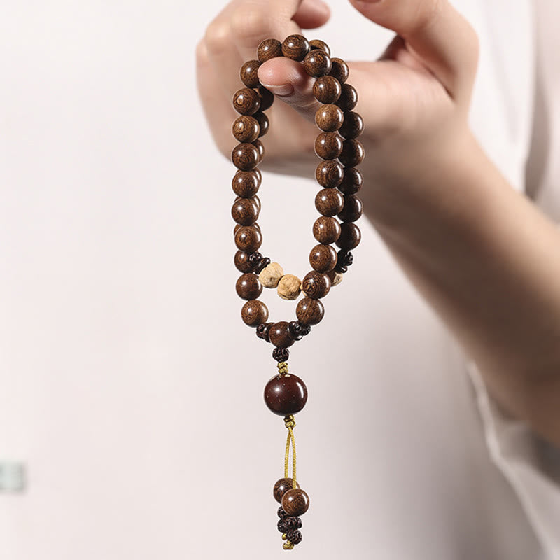 Pulsera de doble vuelta purificadora con semillas de Bodhi y sándalo rojo y hojas pequeñas de Mythstone