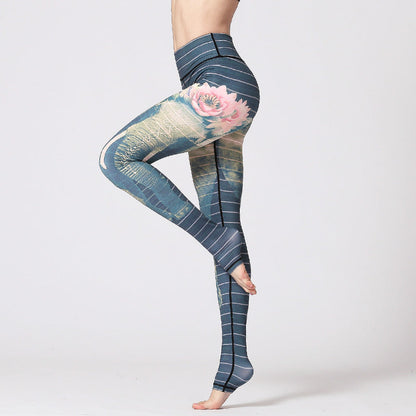 Pantalones de yoga deportivos con estampado floral de flor de loto de Mythstone para mujer