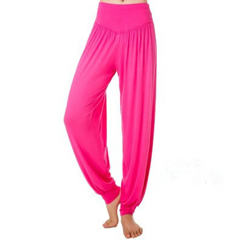 Pantalones largos tipo harén para yoga y danza de modal en color liso de Mythstone 