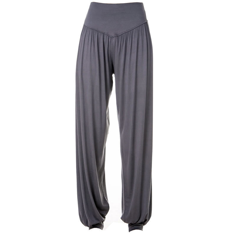 Pantalones largos tipo harén para yoga y danza de modal en color liso de Mythstone 