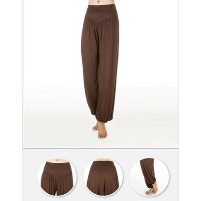 Pantalones largos tipo harén para yoga y danza de modal en color liso de Mythstone 