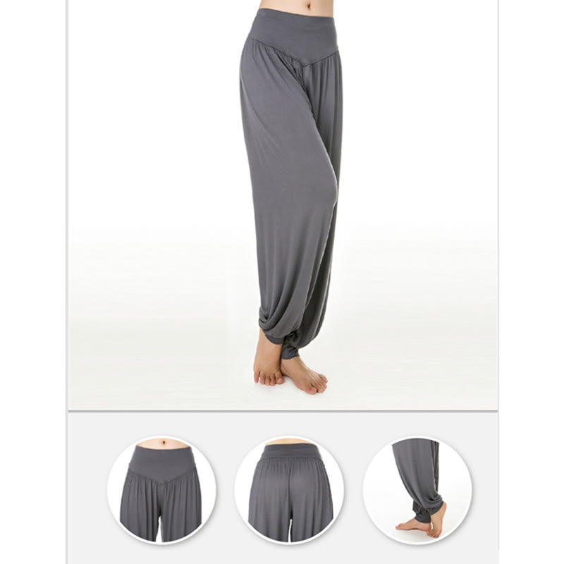 Pantalones largos tipo harén para yoga y danza de modal en color liso de Mythstone 