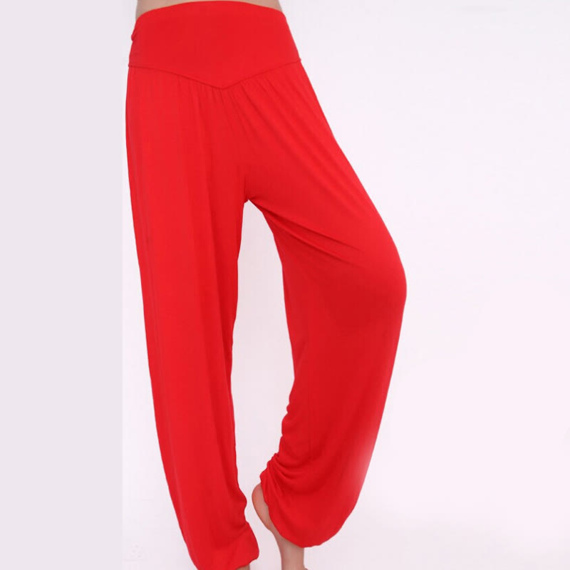 Pantalones largos tipo harén para yoga y danza de modal en color liso de Mythstone 