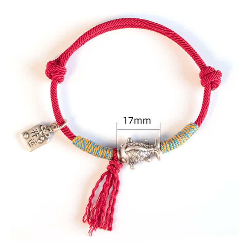 Pulsera de plata de ley 999 con hilo rojo y protección de peces koi de la suerte de Mythstone 