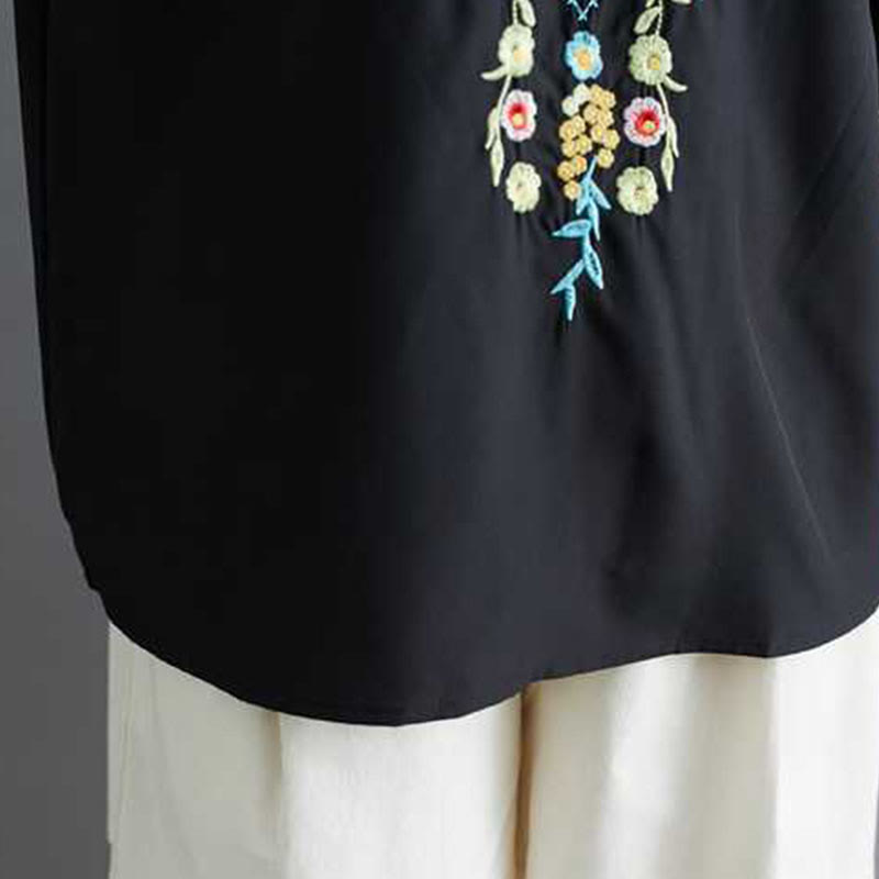 Mythstone Ethnic Style Floral Embroidery V-Neck Three Quarter Sleeve T-shirt Tee