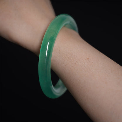 Pulsera de jade natural Mythstone para la suerte y la prosperidad