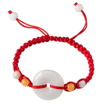 Pulsera de hilo rojo con hebilla de la suerte y jade de Mythstone 