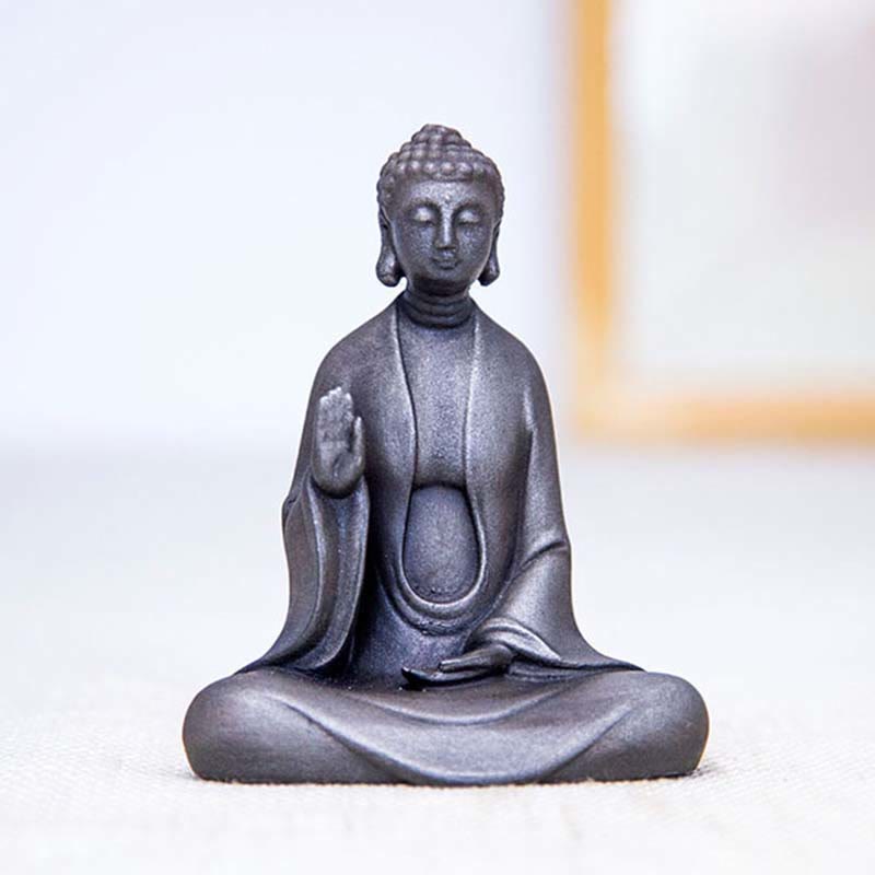 Estatua de resina fundida con óxido de hierro en polvo de Buda Sakyamuni meditador hecho a mano de Mythstone