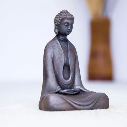 Estatua de resina fundida con óxido de hierro en polvo de Buda Sakyamuni meditador hecho a mano de Mythstone