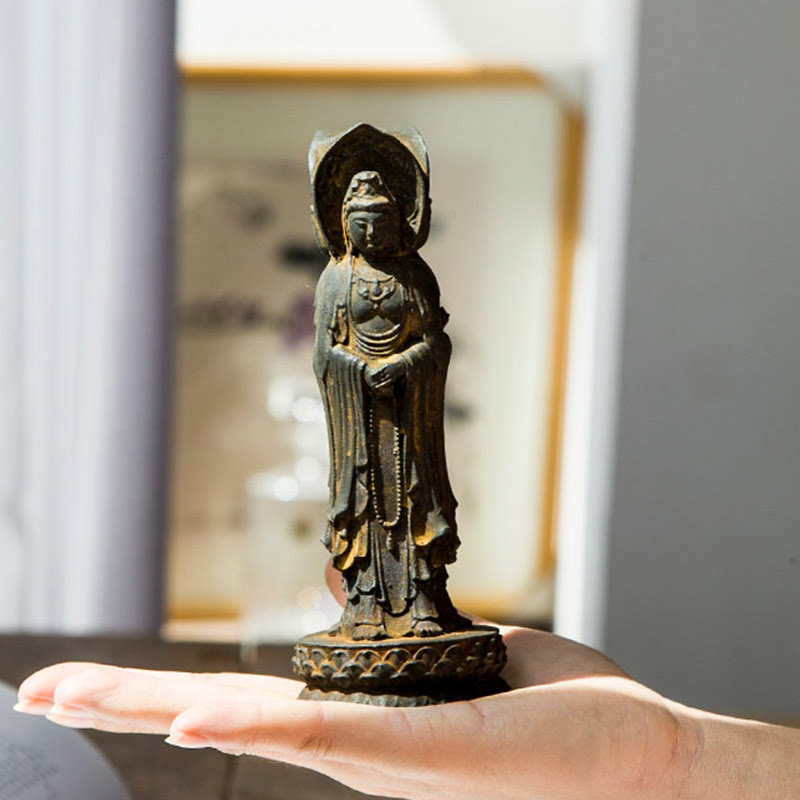 Mythstone Three-sided Kwan Yin Avalokitesvara Iron Powder Rust Cast Resin Statue Wealth Desk Decoration