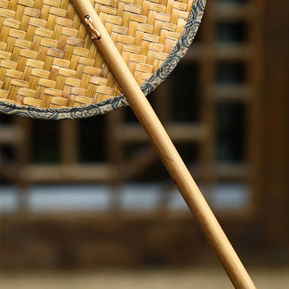 Mythstone Summer Retro Chinese Style Handmade Bamboo Woven Round Banana Shape Long Handle Fan