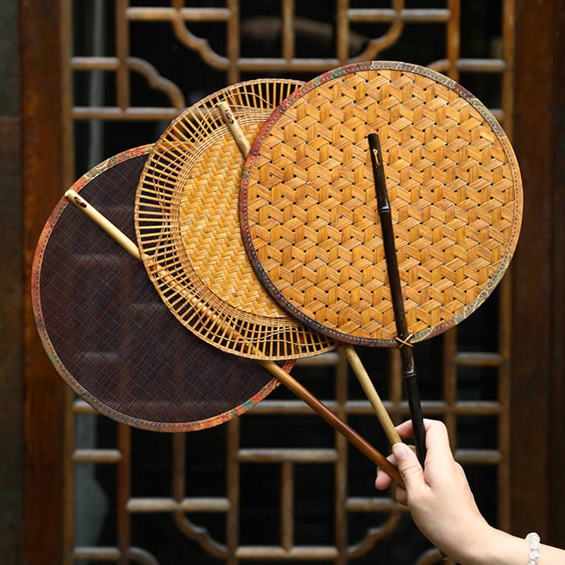 Mythstone Summer Retro Chinese Style Handmade Bamboo Woven Round Banana Shape Long Handle Fan