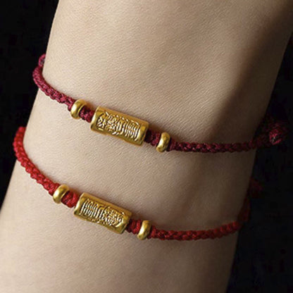 Pulsera de cuerda trenzada hecha a mano con diseño tallado y amuleto de buena suerte de oro 999 de Mythstone 