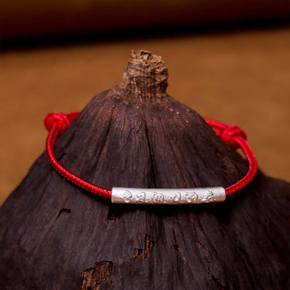 Pulsera de cuerda roja con fuerza Om Mani Padme Hum hecha a mano en plata de ley 999 de Mythstone