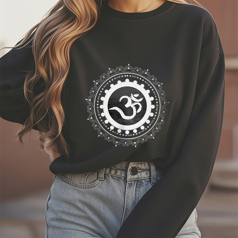 Sudadera de poliéster con forro polar y estampado de mandala Om de Mythstone 