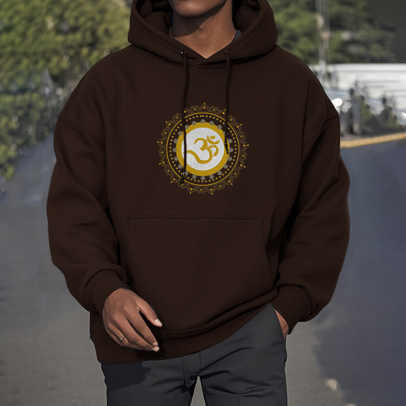 Sudadera con capucha y forro polar con estampado de mandala Om de Mythstone 