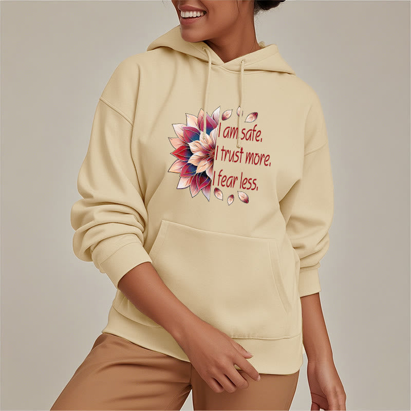 Sudadera con capucha y forro polar de poliéster con la frase "Estoy seguro, confío más, temo menos" de Lotus 