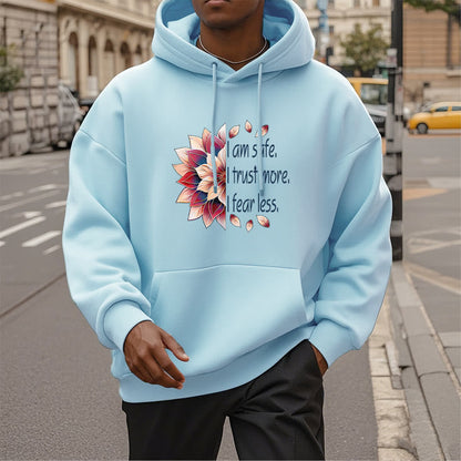 Sudadera con capucha y forro polar de poliéster con la frase "Estoy seguro, confío más, temo menos" de Lotus 