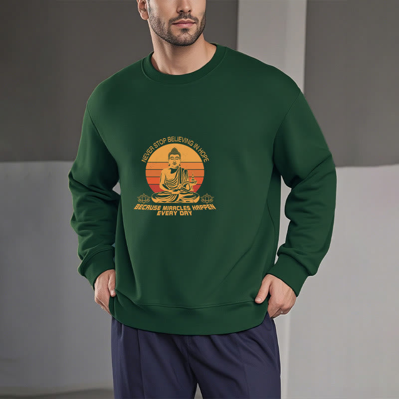 Sudadera de poliéster con forro polar con la frase Never Stop Believing In Hope de Mythstone 