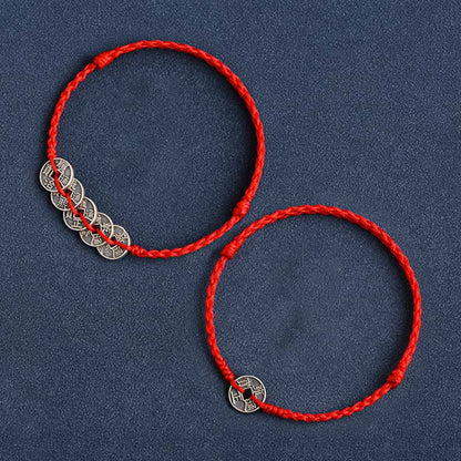 Pulsera trenzada para tobillo Mythstone de plata de ley 925 con cinco monedas del emperador y cordón rojo para proteger la suerte