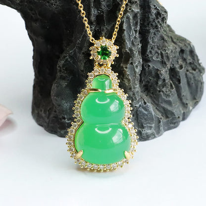 Mythstone Green Chalcedony Gourd Pendant