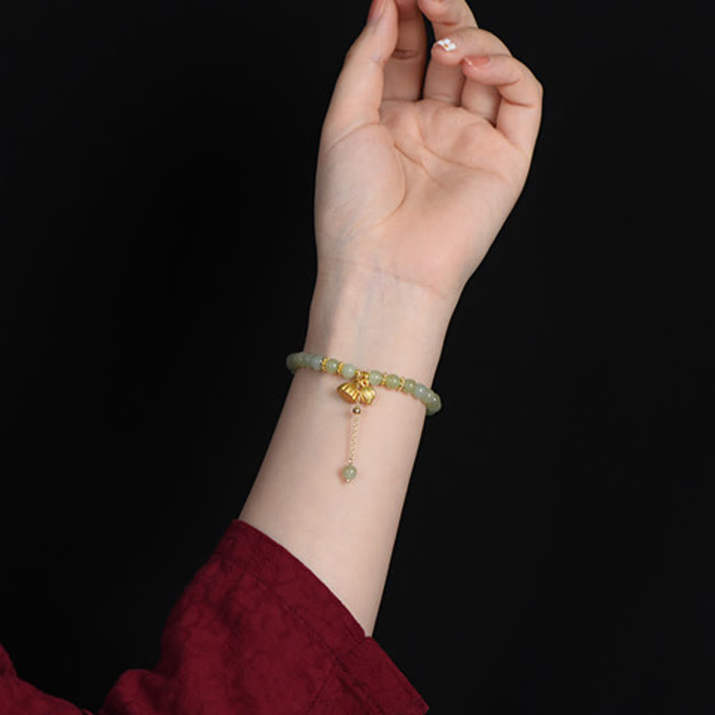 Pulsera de la suerte con loto de jade hetiano natural Mythstone