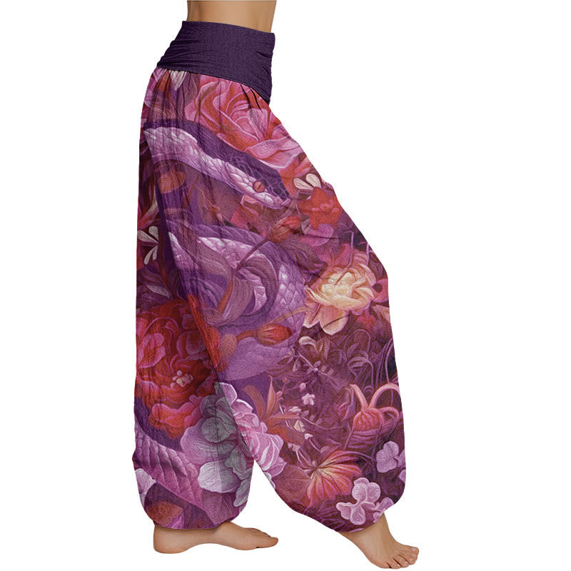 Pantalones harén con cintura elástica para mujer con estampado de hojas y flores de peonía y serpiente Mythstone 