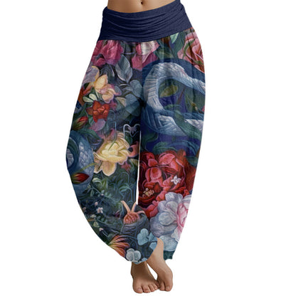 Pantalones harén con cintura elástica para mujer con estampado de hojas y flores de peonía y serpiente Mythstone 