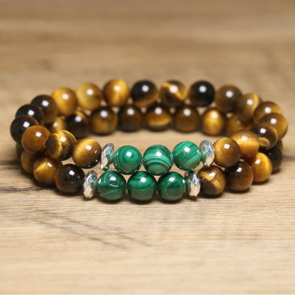 Pulsera de valor con ojo de tigre verde y piedra mitológica 