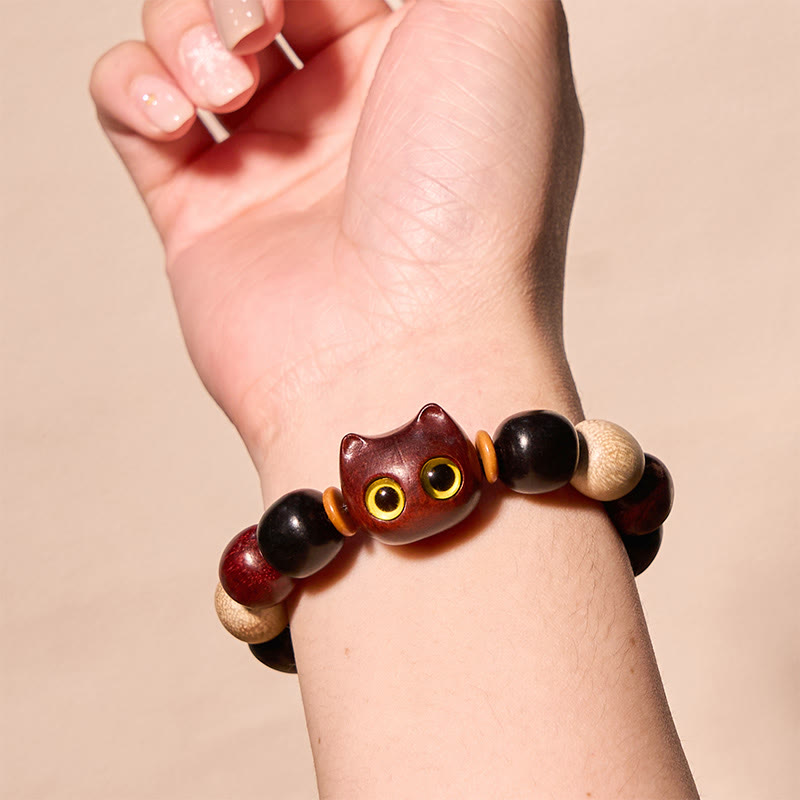 Mythstone Small Leaf Red Sandalwood Ebony Wood Cute Cat Engraved Protection Bracelet