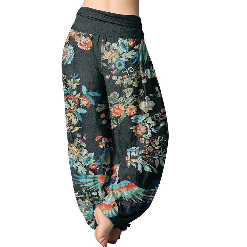 Pantalones harén con cintura elástica para mujer con estampado de flores coloridas, pájaros y hojas de Mythstone 