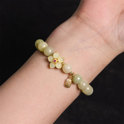 Pulsera de la suerte con amuleto de la suerte con flor de jade verde Mythstone 