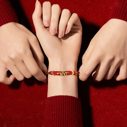 Pulsera trenzada con nudo de la paz de ocho hilos y protección del año de la serpiente de Mythstone Red String 