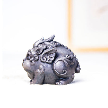 Mythstone Handmade Wealth PiXiu Iron Powder Rust Cast Resin Statue Home Decoration