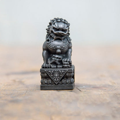 Mythstone Handmade Lion Fu Foo Dogs Iron Powder Rust Cast Resin Statue Ward Off Evil Protection Home Decoration