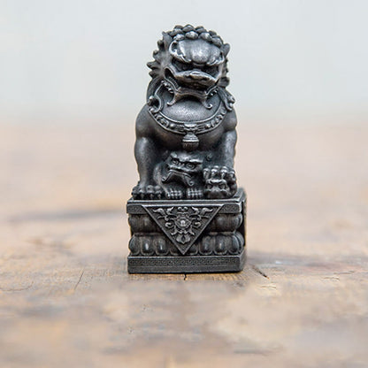 Mythstone Handmade Lion Fu Foo Dogs Iron Powder Rust Cast Resin Statue Ward Off Evil Protection Home Decoration