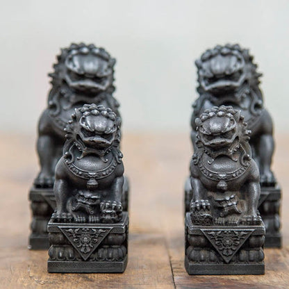 Mythstone Handmade Lion Fu Foo Dogs Iron Powder Rust Cast Resin Statue Ward Off Evil Protection Home Decoration