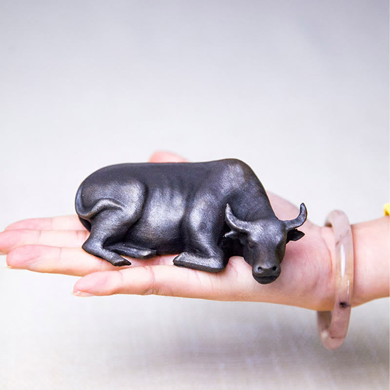 Mythstone Handmade Small Water Buffalo Bull Iron Powder Rust Cast Resin Statue Home Decoration