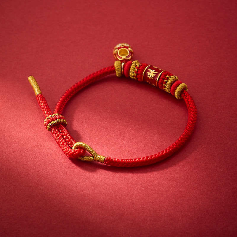 Mythstone Red String Gold Plated Copper Shi Lai Yun Zhuan Shoe Pendant Protection Braided Bracelet