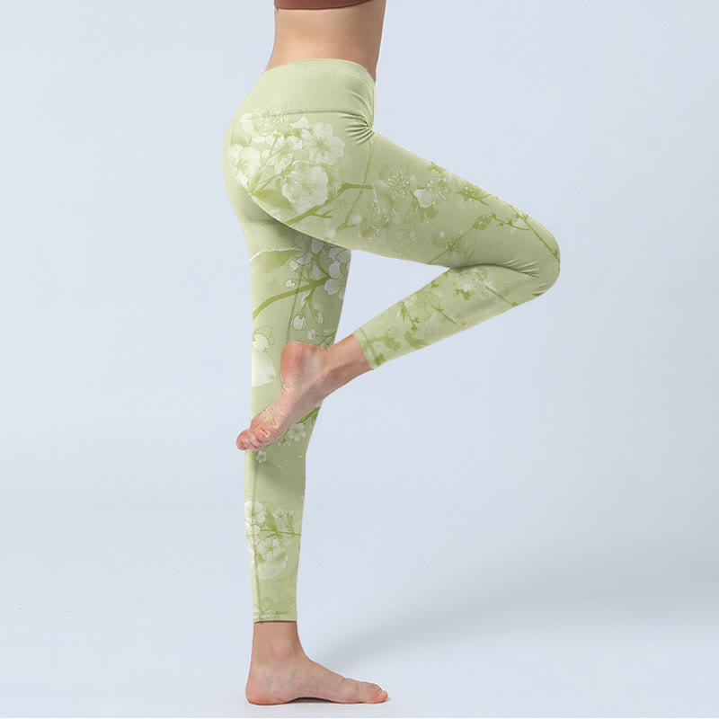 Mythstone White Plum Blossoms Print Gym Leggings Women's Yoga Pants