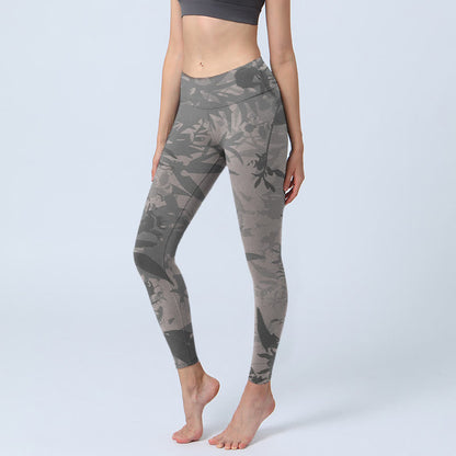 Mythstone Gray Leaves Print Gym Leggings Women's Yoga Pants