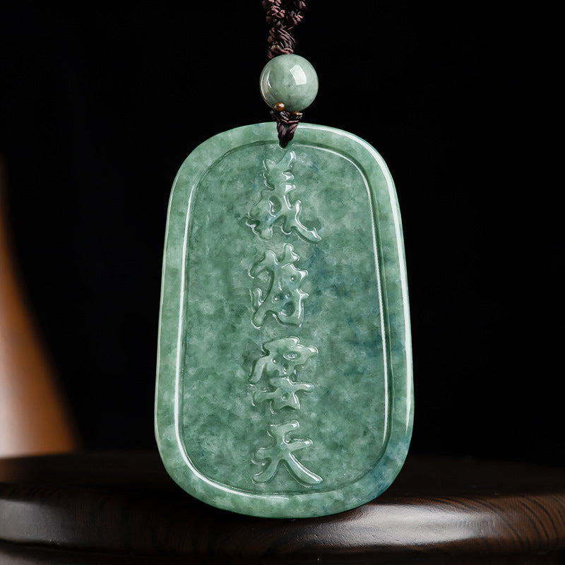 Colgante de collar con amuleto de riqueza Guan Gong de jade natural Mythstone