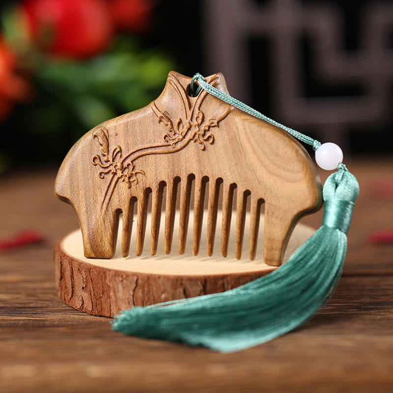 Mythstone Green Sandalwood Fox Peony Flower Lotus Engraved Cure Tassel Comb